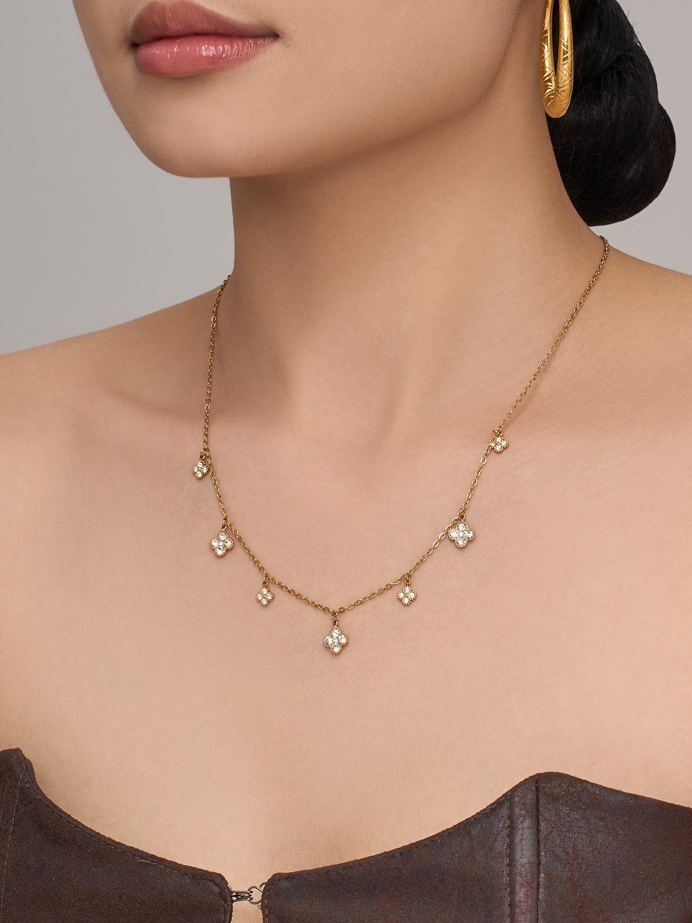 316L Stainless Steel 18K Gold PVD Four-Leaf Clover Pavé Necklace - Four-Leaf Clover Pavé Gold Necklace Wholesale Stainless Steel Jewelry - Sensitive Skin Friendly - Detail 1