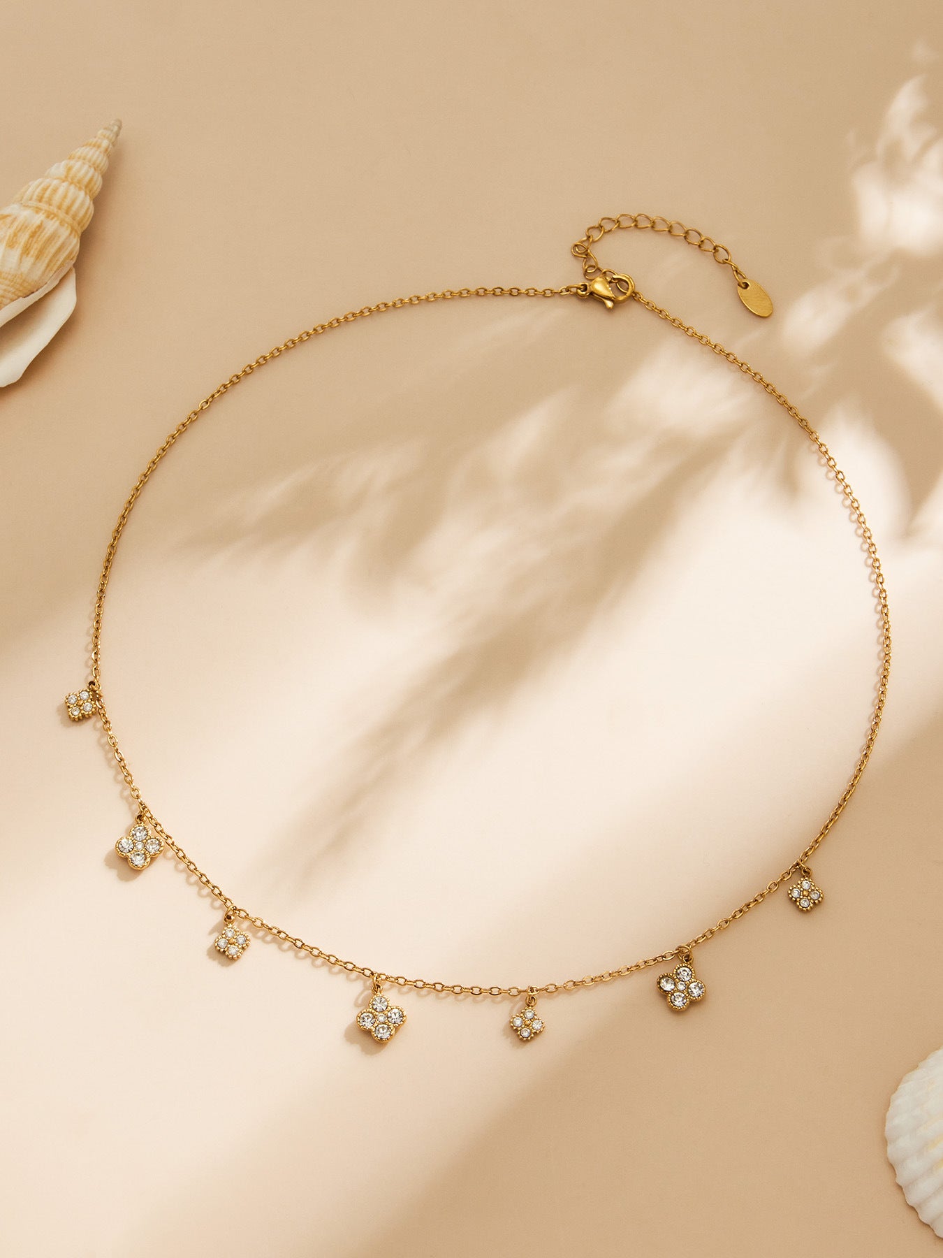 316L Stainless Steel 18K Gold PVD Four-Leaf Clover Pavé Necklace - Four-Leaf Clover Pavé Gold Necklace Wholesale Stainless Steel Jewelry - Sensitive Skin Friendly - Detail 8