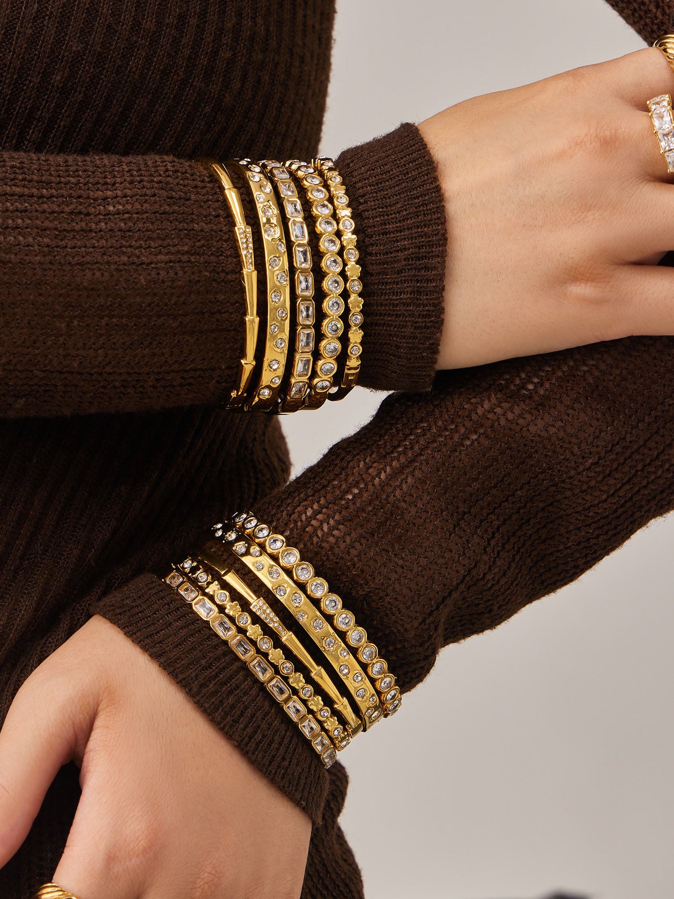 316L Stainless Steel 18K Gold PVD Full Pave 5A Zircon Bangle - Elegant Gold Bangle, Pave Zircon, Modern, Luxury, Dazzling Wholesale Stainless Steel Jewelry - Sensitive Skin Friendly - Detail 2
