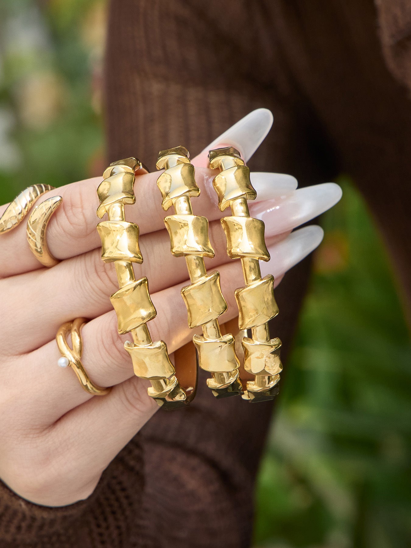 316L Stainless Steel 18K Gold PVD Geometric Bamboo Knot Bangle - Geometric Bamboo Knot, 18K Gold PVD Wholesale Stainless Steel Jewelry - Sensitive Skin Friendly - Detail 21