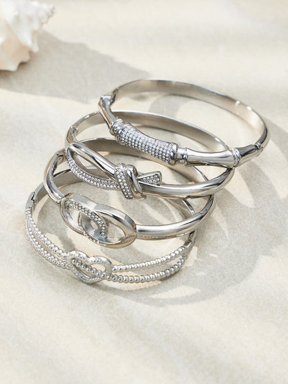 316L Stainless Steel 18K Gold PVD Geometric Heart Clasp Bangle Bracelet - Geometric Heart Clasp Bangle Minimalist Gold Bracelet Wholesale Stainless Steel Jewelry - Sensitive Skin Friendly - Detail 6
