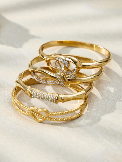 316L Stainless Steel 18K Gold PVD Geometric Heart Clasp Bangle Bracelet - Geometric Heart Clasp Bangle Minimalist Gold Bracelet Wholesale Stainless Steel Jewelry - Sensitive Skin Friendly - Detail 8