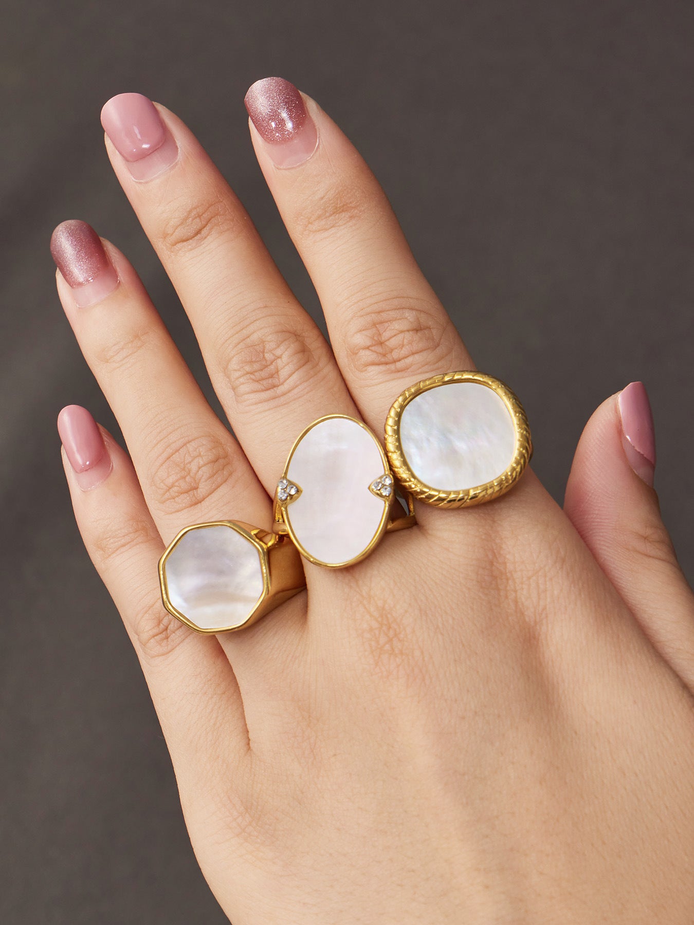 316L Stainless Steel 18K Gold PVD Geometric Natural Shell Ring - Geometric Natural Shell Gold Ring Wholesale Stainless Steel Jewelry - Sensitive Skin Friendly - Detail 16