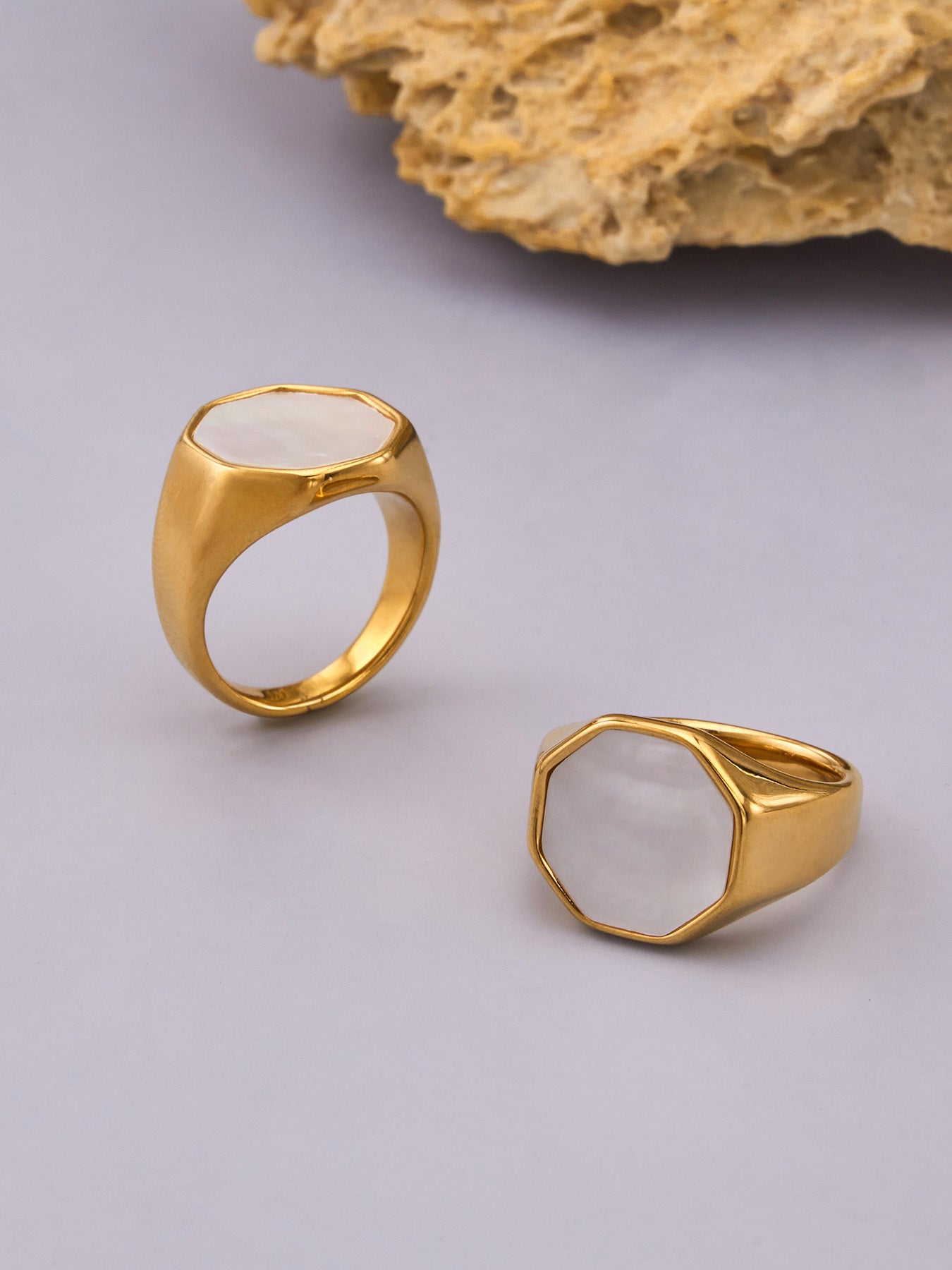 316L Stainless Steel 18K Gold PVD Geometric Natural Shell Ring - Geometric Natural Shell Gold Ring Wholesale Stainless Steel Jewelry - Sensitive Skin Friendly - Detail 9
