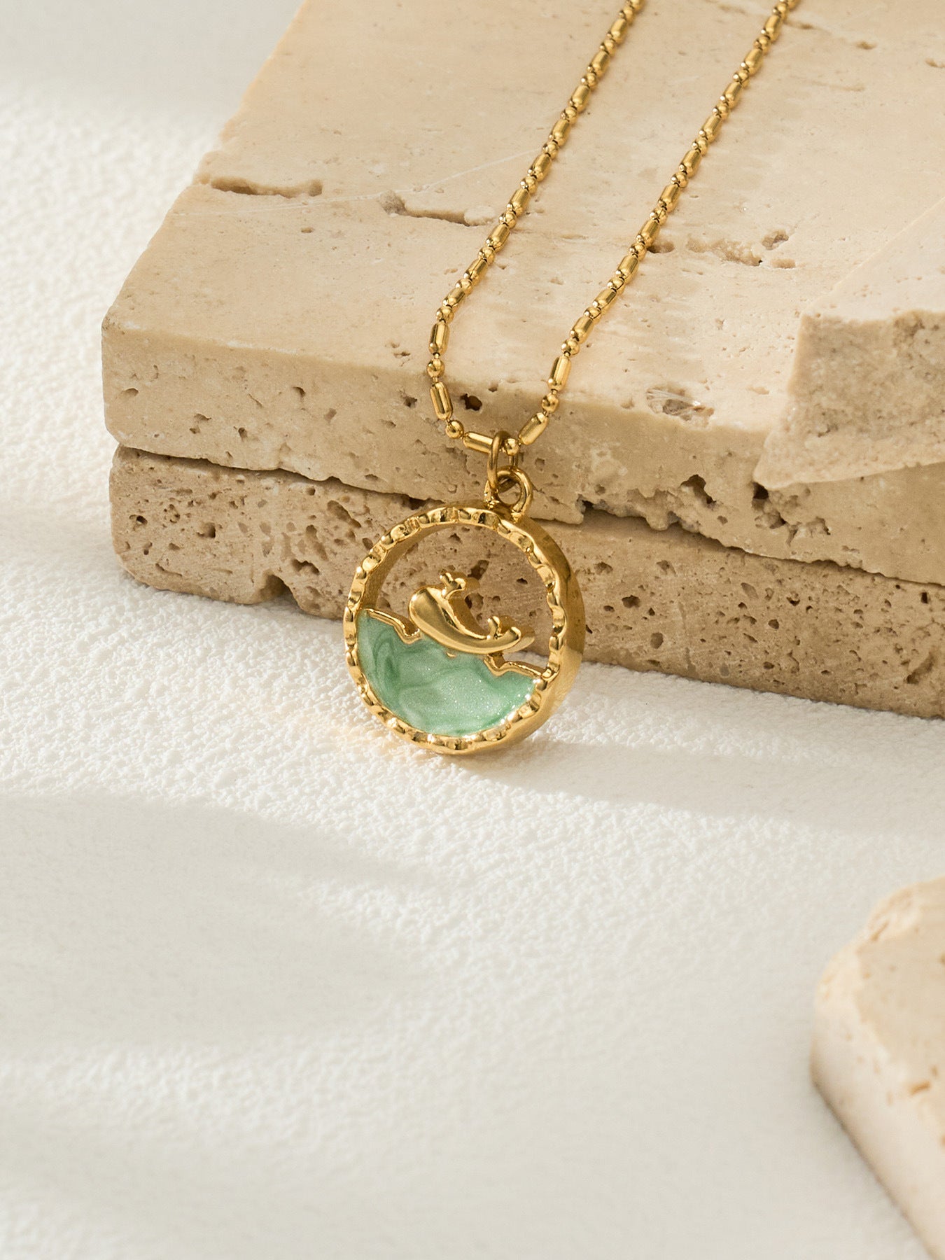 316L Stainless Steel 18K Gold PVD Glass Stone Ocean Whale Pendant Necklace - Glass Stone, Whale Pendant, Ocean Theme, Resort Style, Gold Necklace Wholesale Stainless Steel Jewelry - Sensitive Skin Friendly - Detail 11