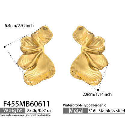 316L Stainless Steel 18K Gold PVD Half Petal Earrings - Half Petal Elegant Minimalist Wholesale Stainless Steel Jewelry - Sensitive Skin Friendly - Detail 3