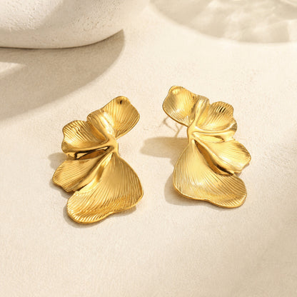 316L Stainless Steel 18K Gold PVD Half Petal Earrings - Half Petal Elegant Minimalist Wholesale Stainless Steel Jewelry - Sensitive Skin Friendly - Detail 6