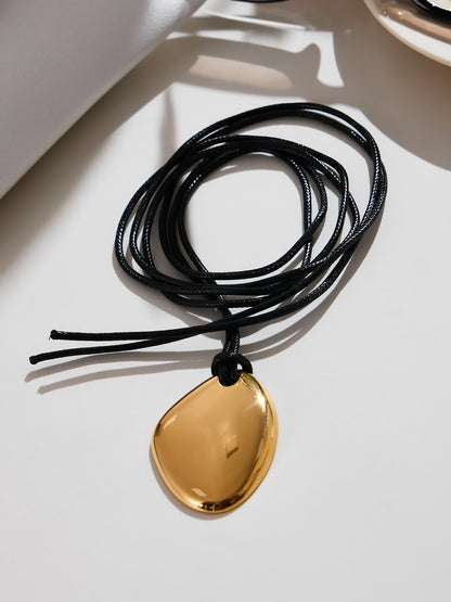 316L Stainless Steel 18K Gold PVD Heart Geometric Pendant Long Necklace - Heart Geometric Pendant Long Necklace Wholesale Stainless Steel Jewelry - Sensitive Skin Friendly - Detail 4