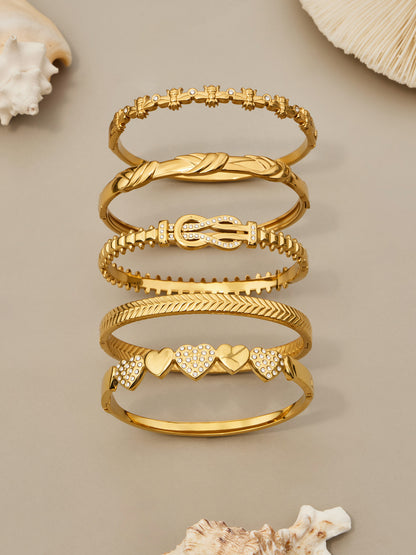 316L Stainless Steel 18K Gold PVD Heart Lock Bangle - Heart Lock Minimalist Gold Bangle Wholesale Stainless Steel Jewelry - Sensitive Skin Friendly - Detail 5