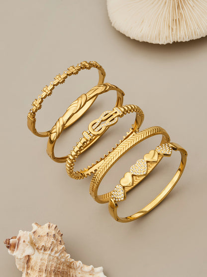 316L Stainless Steel 18K Gold PVD Heart Lock Bangle - Heart Lock Minimalist Gold Bangle Wholesale Stainless Steel Jewelry - Sensitive Skin Friendly - Detail 7