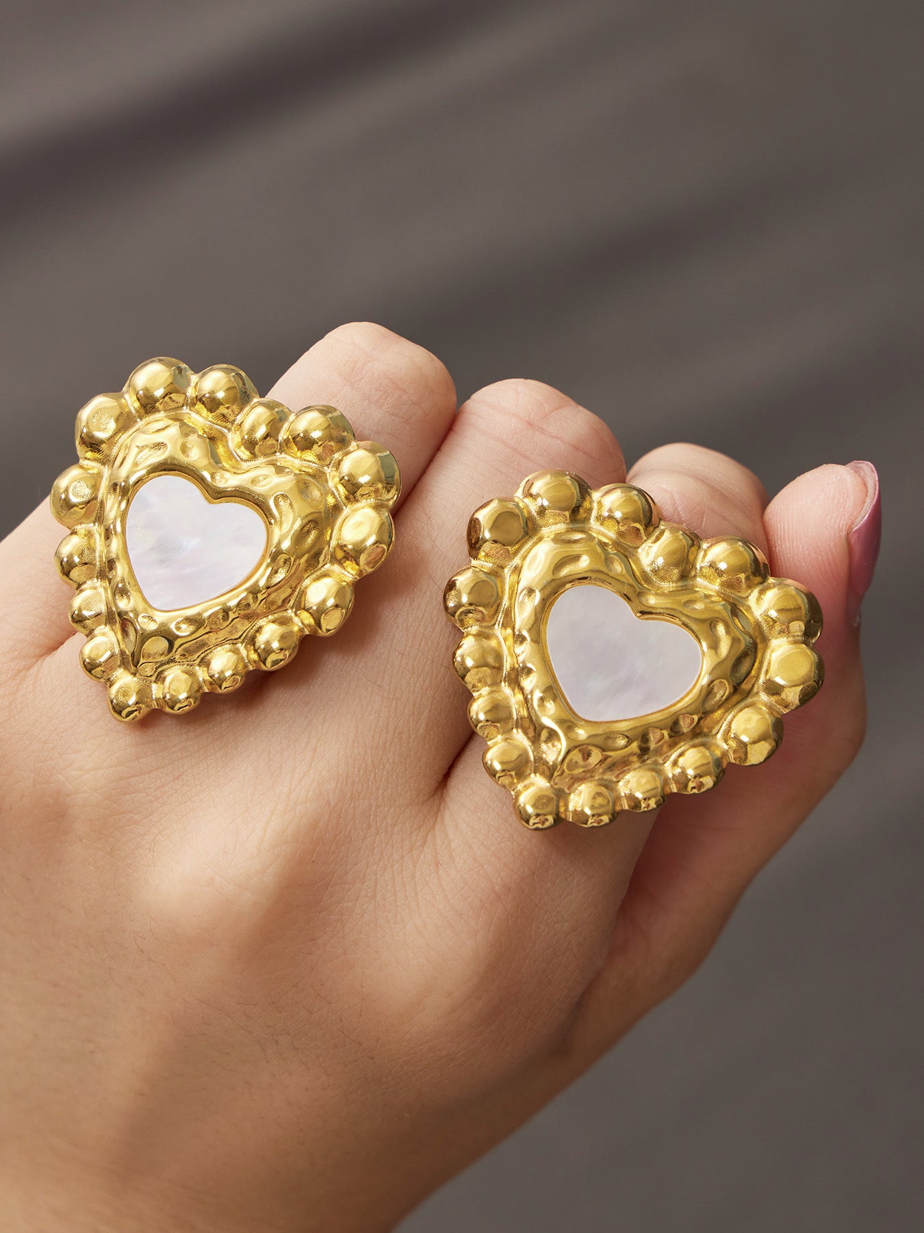 316L Stainless Steel 18K Gold PVD Heart Mother of Pearl Color-Drip Ring - Heart Mother of Pearl Color-Drip Gold Ring Wholesale Stainless Steel Jewelry - Sensitive Skin Friendly - Detail 10