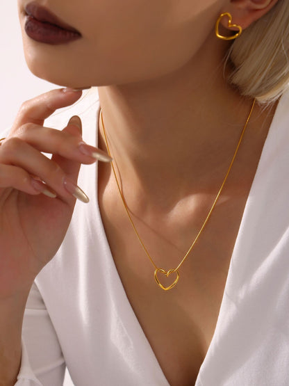 316L Stainless Steel 18K Gold PVD Heart Necklace - Heart Necklace Gold Wholesale Stainless Steel Jewelry - Sensitive Skin Friendly - Detail 6