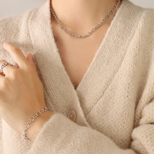 316L Stainless Steel 18K Gold PVD Hip-hop Style Figure 8 Link Jewelry Set - Hip-hop Style, Figure 8 Link, Gold Tone, Steel Tone Wholesale Stainless Steel Jewelry - Sensitive Skin Friendly - Detail 2
