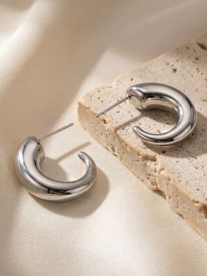 316L Stainless Steel 18K Gold PVD Hollow Small U-Shaped Earrings - Hollow U-Shaped Geometric Minimalist Wholesale Stainless Steel Jewelry - Sensitive Skin Friendly - Detail 3