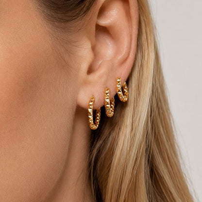 316L Stainless Steel 18K Gold PVD Hoop Earrings - Vintage Gold Hoop Wholesale Stainless Steel Jewelry - Sensitive Skin Friendly - Detail 12