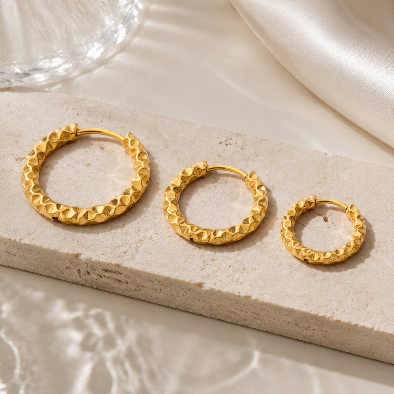 316L Stainless Steel 18K Gold PVD Hoop Earrings - Vintage Gold Hoop Wholesale Stainless Steel Jewelry - Sensitive Skin Friendly - Detail 3