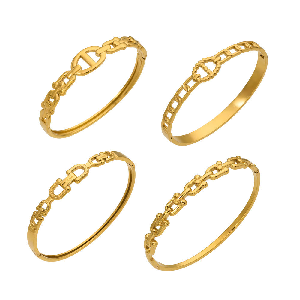 316L Stainless Steel 18K Gold PVD Horseshoe Buckle Chain Bangle - Trendy, Horseshoe Buckle, Chain Bangle, Gold, Steel, Modern, Geometric Wholesale Stainless Steel Jewelry - Sensitive Skin Friendly - Detail 18
