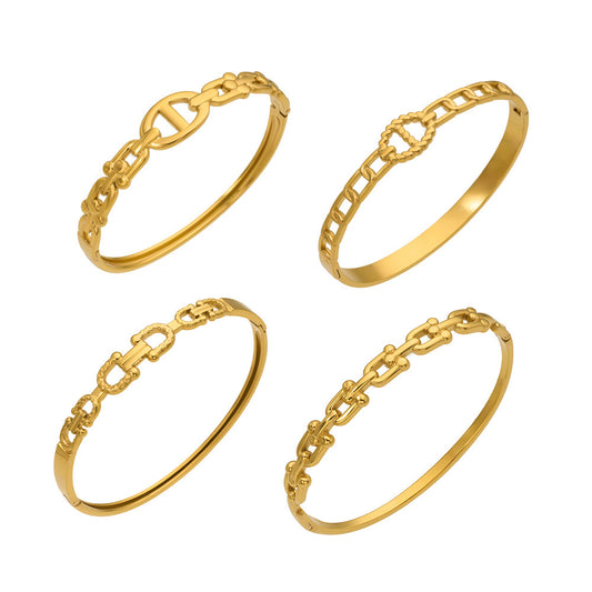 316L Stainless Steel 18K Gold PVD Horseshoe Buckle Chain Bangle - Trendy, Horseshoe Buckle, Chain Bangle, Gold, Steel, Modern, Geometric Wholesale Stainless Steel Jewelry - Sensitive Skin Friendly - Detail 18