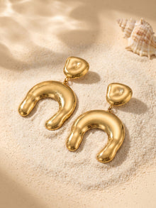 316L Stainless Steel 18K Gold PVD Horseshoe Earrings - Horseshoe Design U-Shape Modern Minimalist Wholesale Stainless Steel Jewelry - Sensitive Skin Friendly - Detail 2