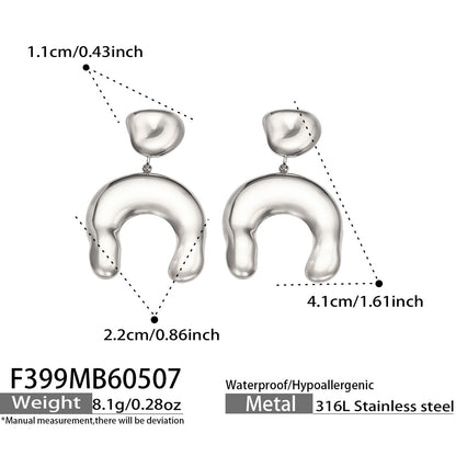 316L Stainless Steel 18K Gold PVD Horseshoe Earrings - Horseshoe Design U-Shape Modern Minimalist Wholesale Stainless Steel Jewelry - Sensitive Skin Friendly - Detail 5