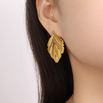316L Stainless Steel 18K Gold PVD Irregular Leaf Earrings - Irregular Leaf Design, Elegant Earrings Wholesale Stainless Steel Jewelry - Sensitive Skin Friendly - Detail 3