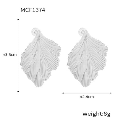 316L Stainless Steel 18K Gold PVD Irregular Leaf Earrings - Irregular Leaf Design, Elegant Earrings Wholesale Stainless Steel Jewelry - Sensitive Skin Friendly - Detail 5