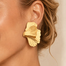 316L Stainless Steel 18K Gold PVD Layered Floral Earrings - Layered Floral Design Gold Steel Wholesale Stainless Steel Jewelry - Sensitive Skin Friendly - Detail 9
