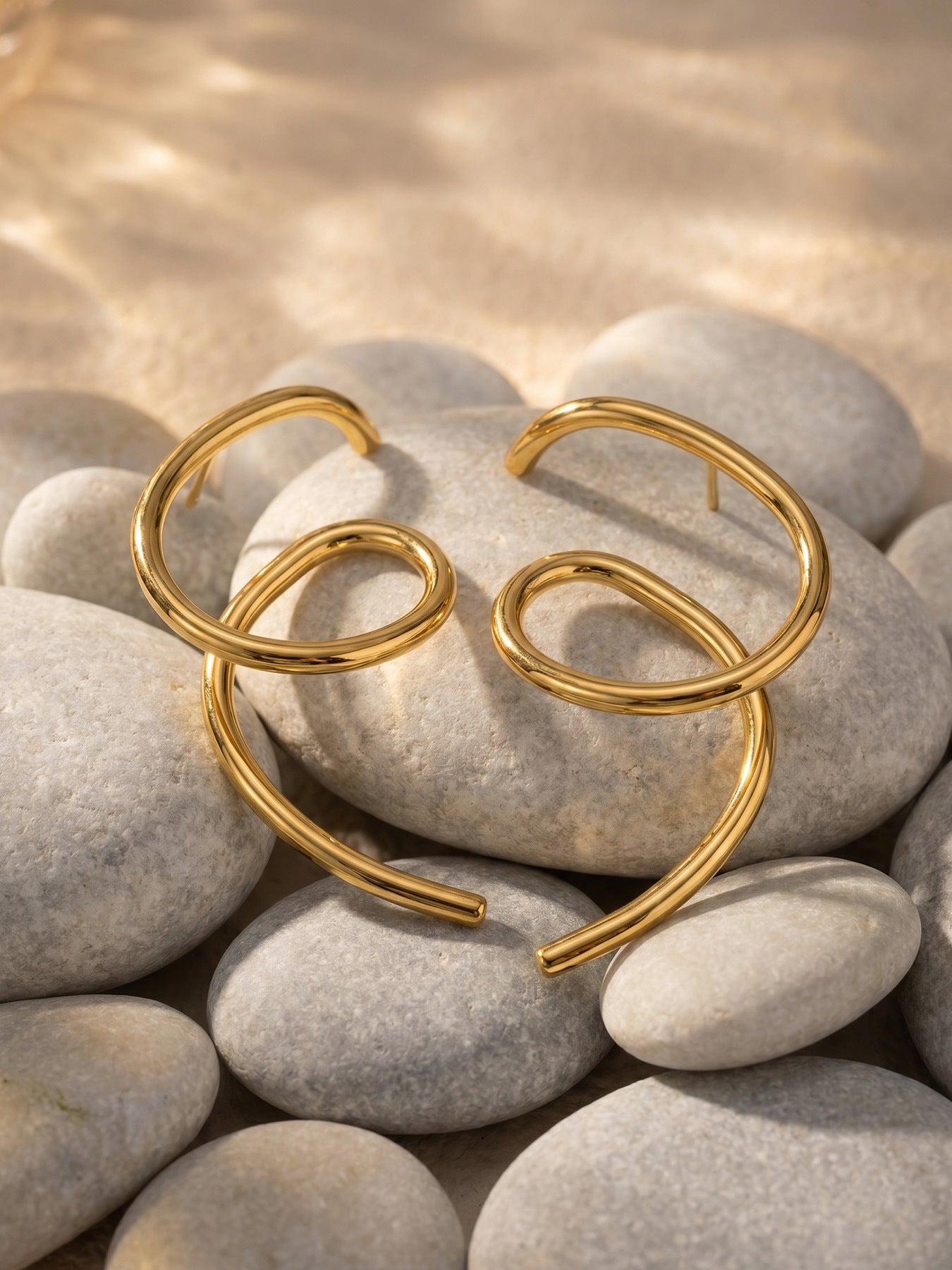316L Stainless Steel 18K Gold PVD Matte Geometric Earrings - Matte Finish Geometric Modern Minimalist Wholesale Stainless Steel Jewelry - Sensitive Skin Friendly - Detail 13