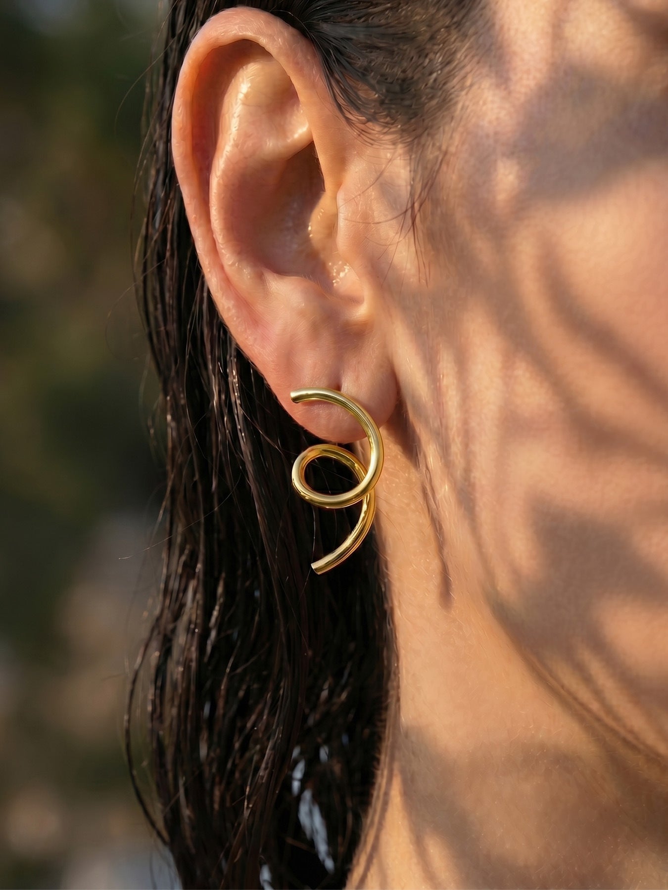 316L Stainless Steel 18K Gold PVD Matte Geometric Earrings - Matte Finish Geometric Modern Minimalist Wholesale Stainless Steel Jewelry - Sensitive Skin Friendly - Detail 15