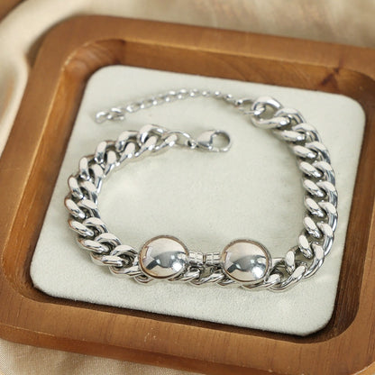 316L Stainless Steel 18K Gold PVD Minimalist Bracelet - Minimalist Wholesale Stainless Steel Jewelry - Sensitive Skin Friendly - Detail 2