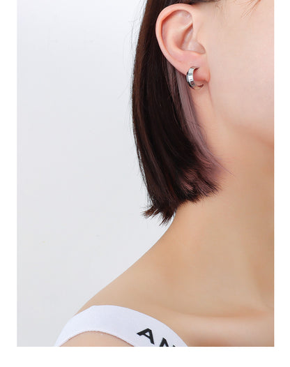 316L Stainless Steel 18K Gold PVD Minimalist C-Shaped Earrings - Minimalist C-Shaped Petite Earrings Wholesale Stainless Steel Jewelry - Sensitive Skin Friendly - Detail 10