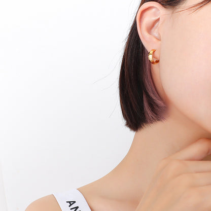 316L Stainless Steel 18K Gold PVD Minimalist C-Shaped Earrings - Minimalist C-Shaped Petite Earrings Wholesale Stainless Steel Jewelry - Sensitive Skin Friendly - Detail 5