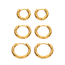 316L Stainless Steel 18K Gold PVD Minimalist Hammered Hoop Earrings - Minimalist Hammered Hoop, Gold Accent, Modern Design Wholesale Stainless Steel Jewelry - Sensitive Skin Friendly - Detail 12