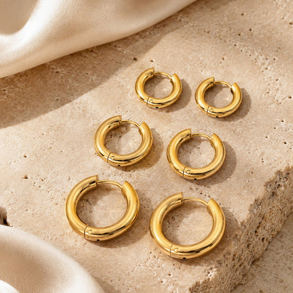 316L Stainless Steel 18K Gold PVD Minimalist Hoop Earrings - Minimalist Hoop Stylish Earrings Wholesale Stainless Steel Jewelry - Sensitive Skin Friendly - Detail 13