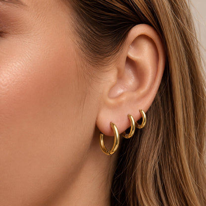 316L Stainless Steel 18K Gold PVD Minimalist Hoop Earrings - Minimalist Hoop Stylish Earrings Wholesale Stainless Steel Jewelry - Sensitive Skin Friendly - Detail 2