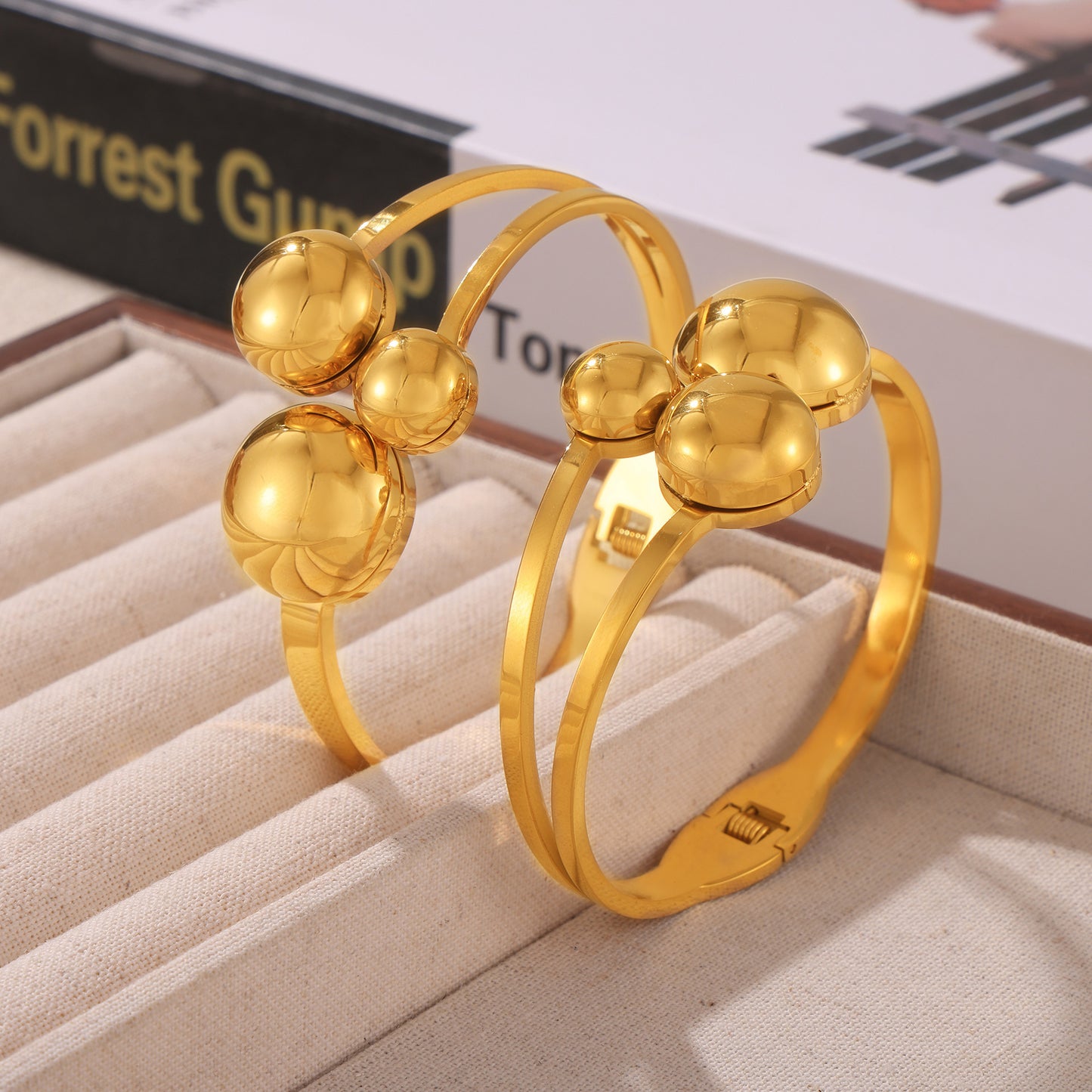 316L Stainless Steel 18K Gold PVD Minimalist Multi-Layer Ball Design Bangle - Minimalist Gold Multi-Layer Ball Bangle Wholesale Stainless Steel Jewelry - Sensitive Skin Friendly - Detail 1