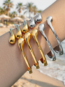 316L Stainless Steel 18K Gold PVD Minimalist Smooth Waterdrop Open Bangle - Minimalist Waterdrop Smooth Open Bangle Wholesale Stainless Steel Jewelry - Sensitive Skin Friendly - Detail 11