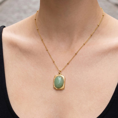 316L Stainless Steel 18K Gold PVD Natural Stone Green Necklace - Vintage Natural Green Stone Wholesale Stainless Steel Jewelry - Sensitive Skin Friendly - Detail 2