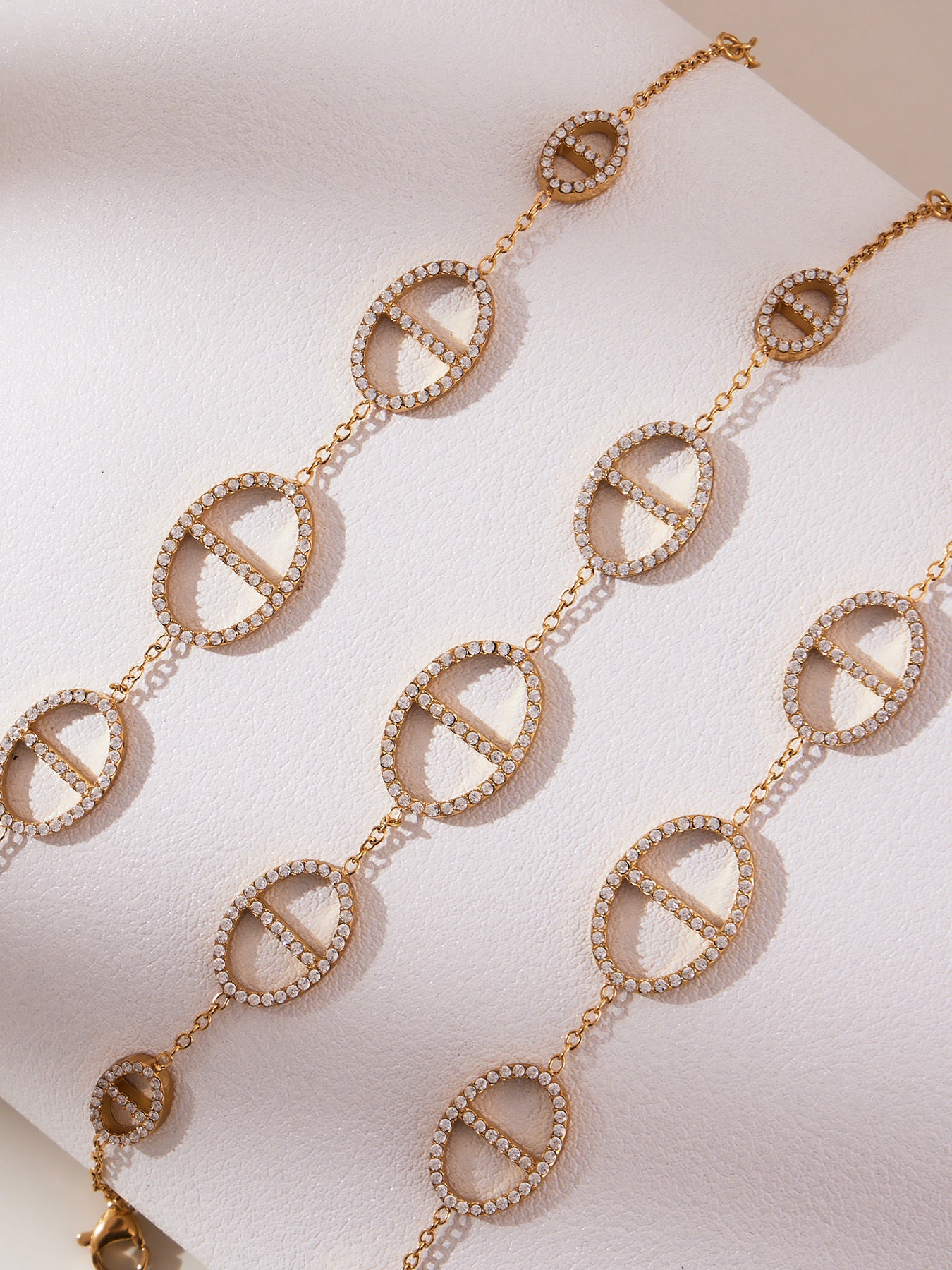 316L Stainless Steel 18K Gold PVD Paved Zircon Four Leaf Clover & Geometric Bracelet - Paved Zircon, Four Leaf Clover, Geometric Sun, Gold Bracelet, Delicate, Elegant Wholesale Stainless Steel Jewelry - Sensitive Skin Friendly - Detail 7