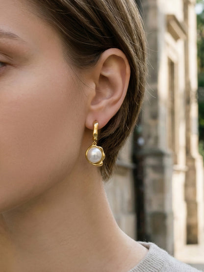 316L Stainless Steel 18K Gold PVD Pearl Drop C-Hoop Earrings - Gold Pearl Drop C-Hoop Earrings, Chic, Elegant, Modern Wholesale Stainless Steel Jewelry - Sensitive Skin Friendly - Detail 2