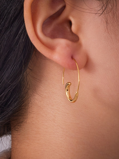 316L Stainless Steel 18K Gold PVD Plated Minimalist C-Shape Hoop Earrings - Image 4