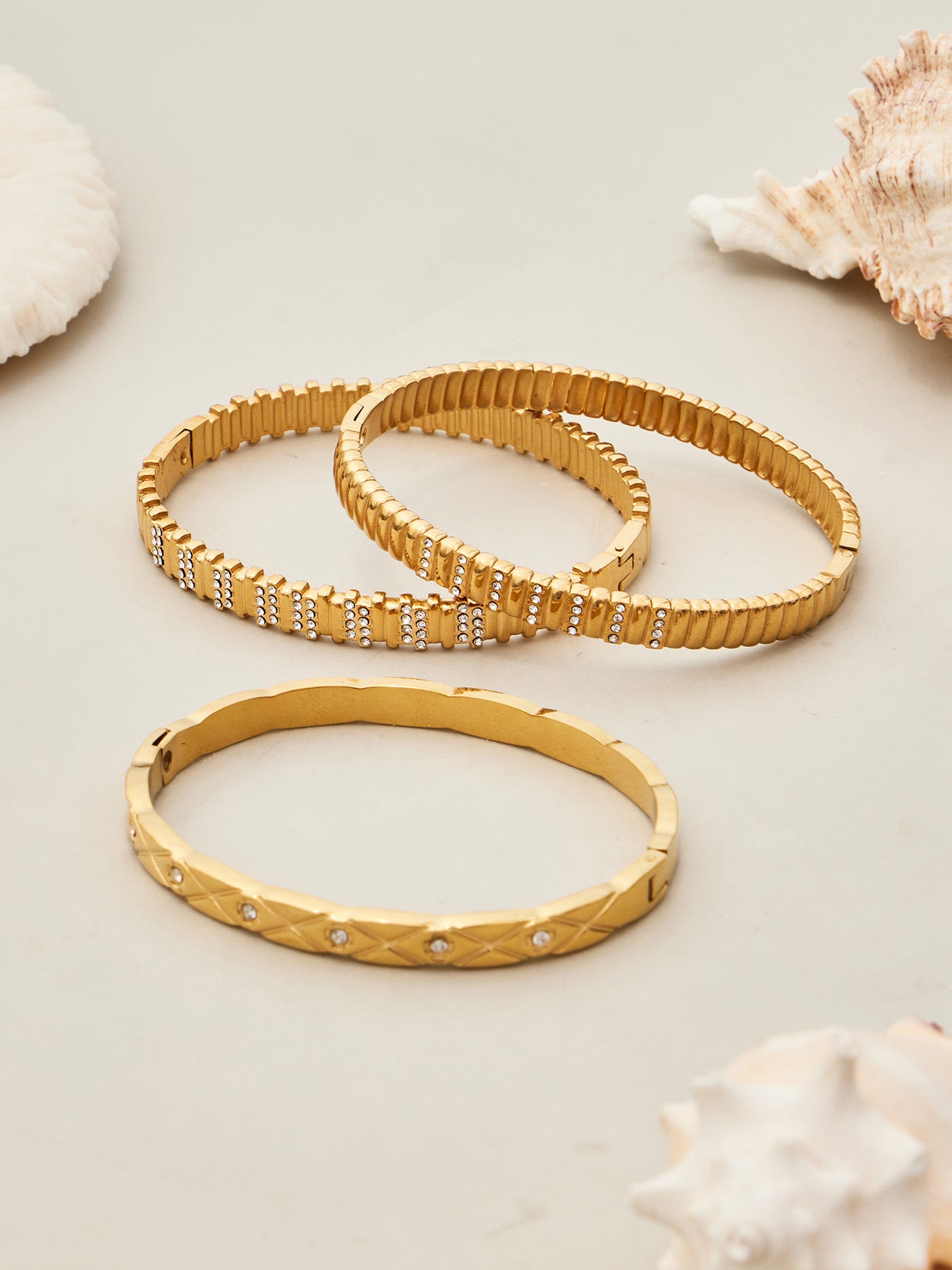 316L Stainless Steel 18K Gold PVD Quilted Snake Bone with Diamond Bangle - Quilted Pattern Snake Bone Diamond Accent Vintage Wholesale Stainless Steel Jewelry - Sensitive Skin Friendly - Detail 6