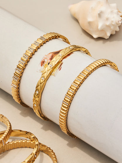 316L Stainless Steel 18K Gold PVD Quilted Snake Bone with Diamond Bangle - Quilted Pattern Snake Bone Diamond Accent Vintage Wholesale Stainless Steel Jewelry - Sensitive Skin Friendly - Detail 9