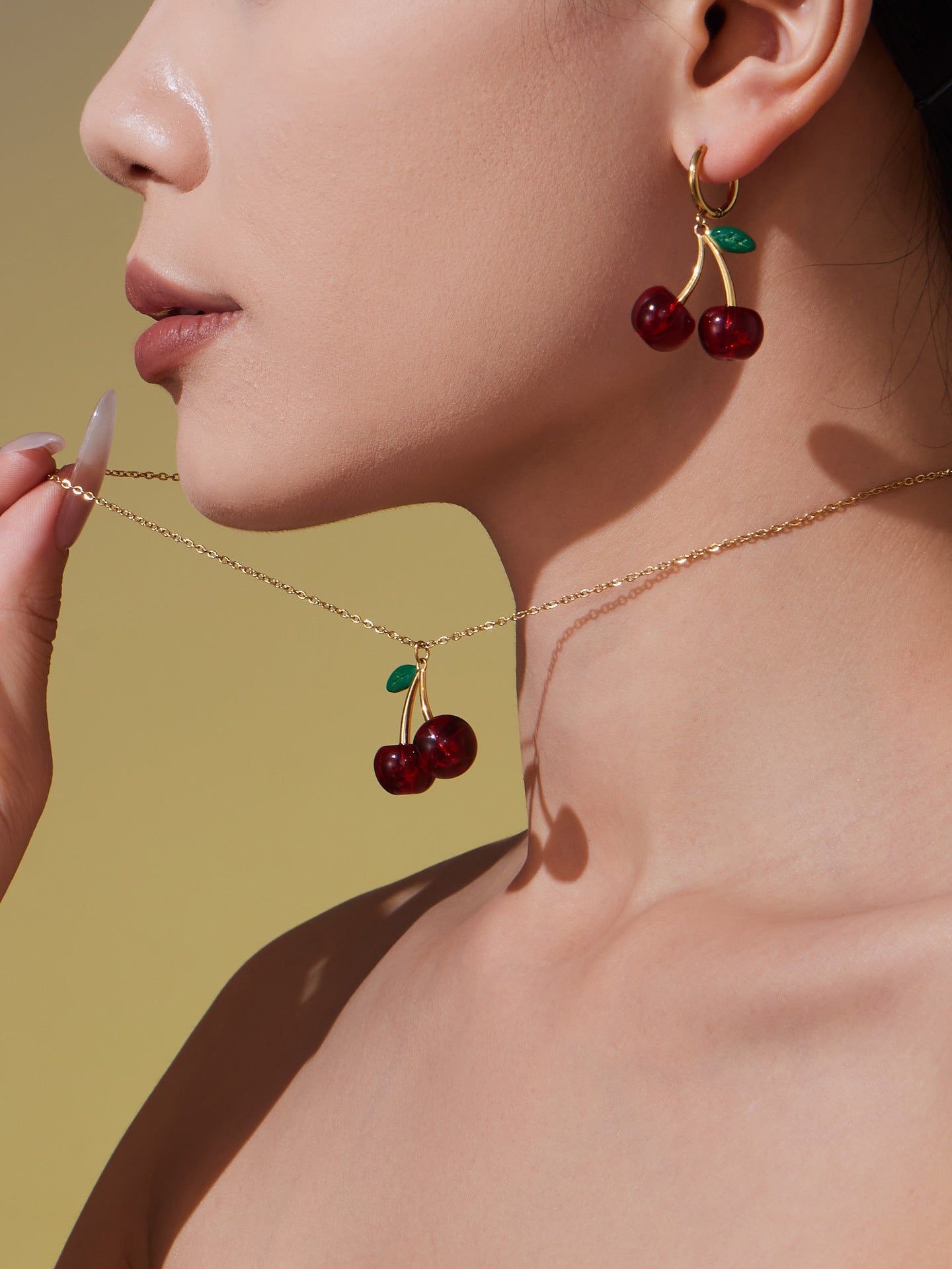 316L Stainless Steel 18K Gold PVD Resin Cherry Pendant Necklace and Earrings Set - Resin Cherry Pendant, Sweet, Playful, Modern, Charming, Fruit Jewelry, Enamel Jewelry Wholesale Stainless Steel Jewelry - Sensitive Skin Friendly - Detail 5