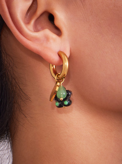316L Stainless Steel 18K Gold PVD Resin Flower Agate Pendant Hoop Earrings - Sweet Floral Resin Agate Hoop Earrings Wholesale Stainless Steel Jewelry - Sensitive Skin Friendly - Detail 11