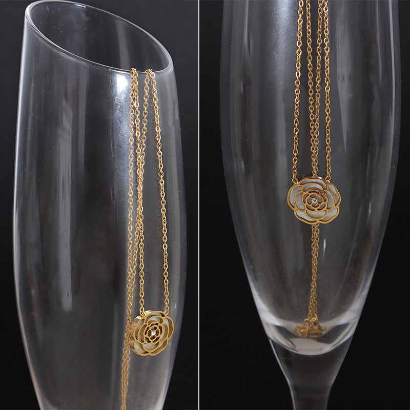 316L Stainless Steel 18K Gold PVD Rose Flower Zircon Mother-of-Pearl Inlaid Necklace - Rose Flower, Zircon, Mother-of-Pearl, Inlaid, Delicate, Elegant Wholesale Stainless Steel Jewelry - Sensitive Skin Friendly - Detail 4