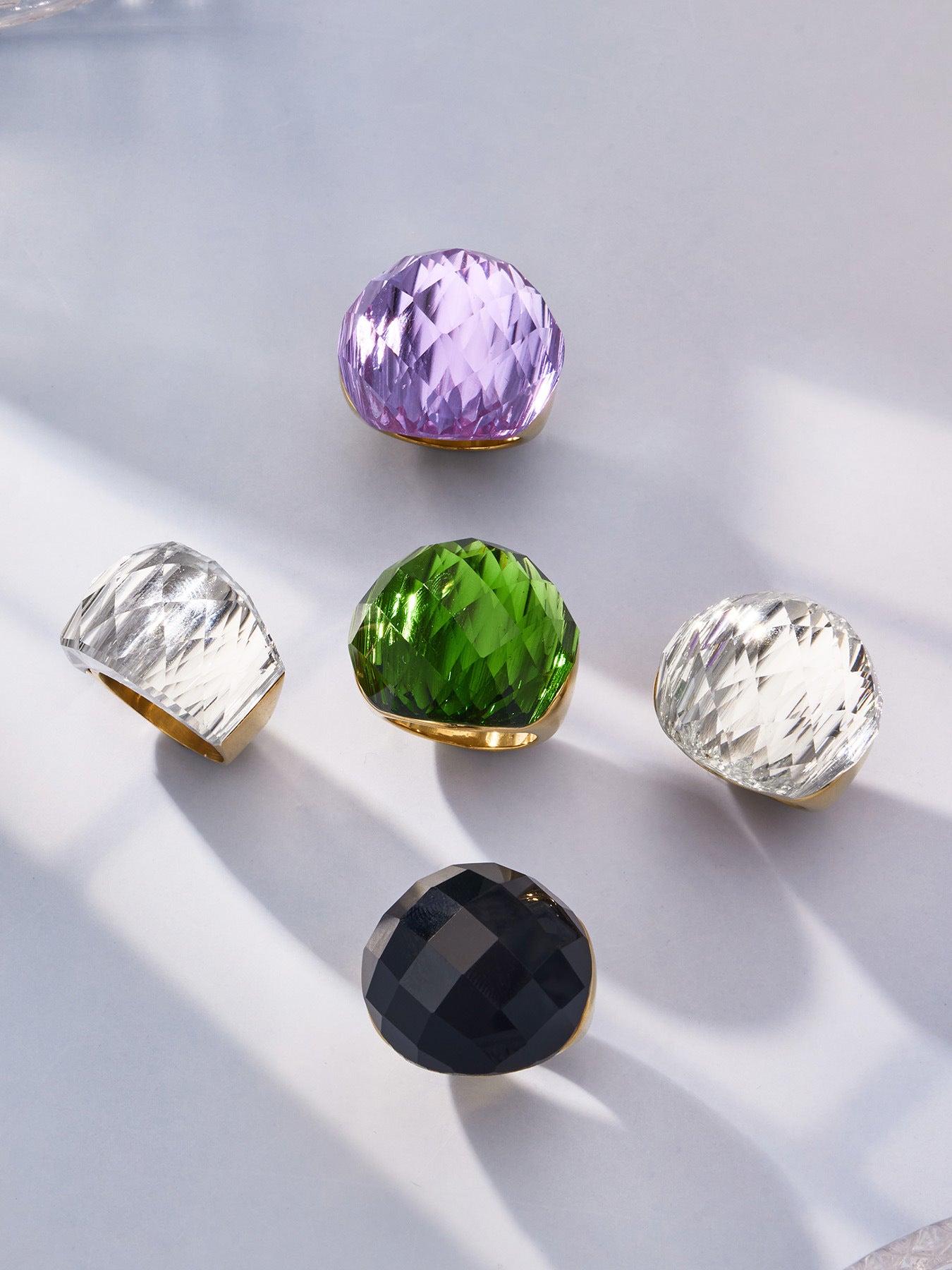 316L Stainless Steel 18K Gold PVD Round Faceted Glass Stone Ring - Round Faceted Glass Stone, Elegant, Versatile, Minimalist Wholesale Stainless Steel Jewelry - Sensitive Skin Friendly - Detail 15