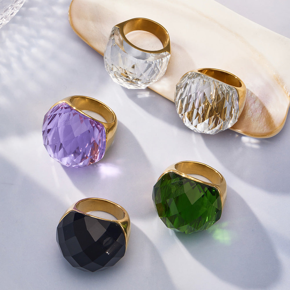 316L Stainless Steel 18K Gold PVD Round Faceted Glass Stone Ring - Round Faceted Glass Stone, Elegant, Versatile, Minimalist Wholesale Stainless Steel Jewelry - Sensitive Skin Friendly - Detail 17