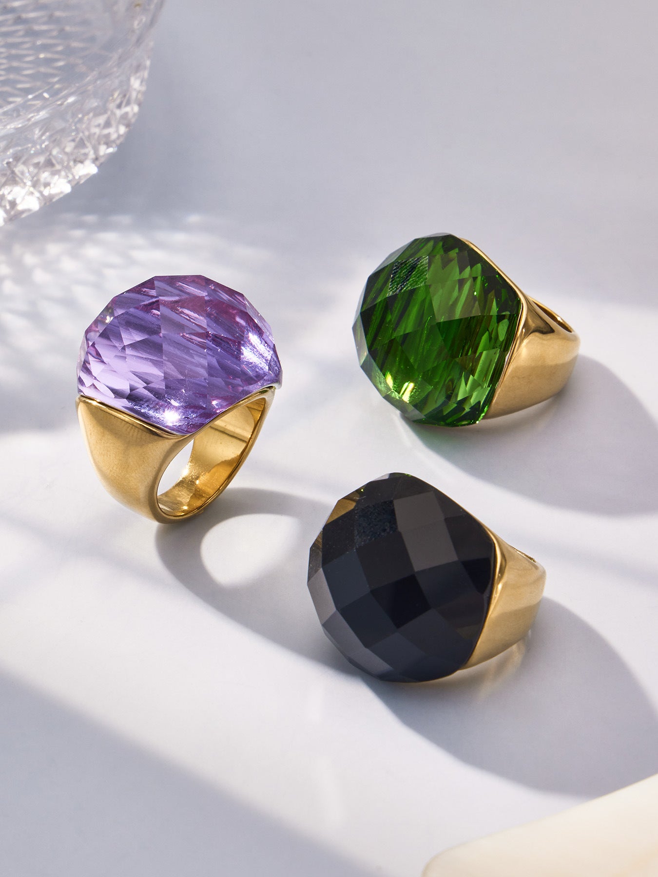 316L Stainless Steel 18K Gold PVD Round Faceted Glass Stone Ring - Round Faceted Glass Stone, Elegant, Versatile, Minimalist Wholesale Stainless Steel Jewelry - Sensitive Skin Friendly - Detail 8