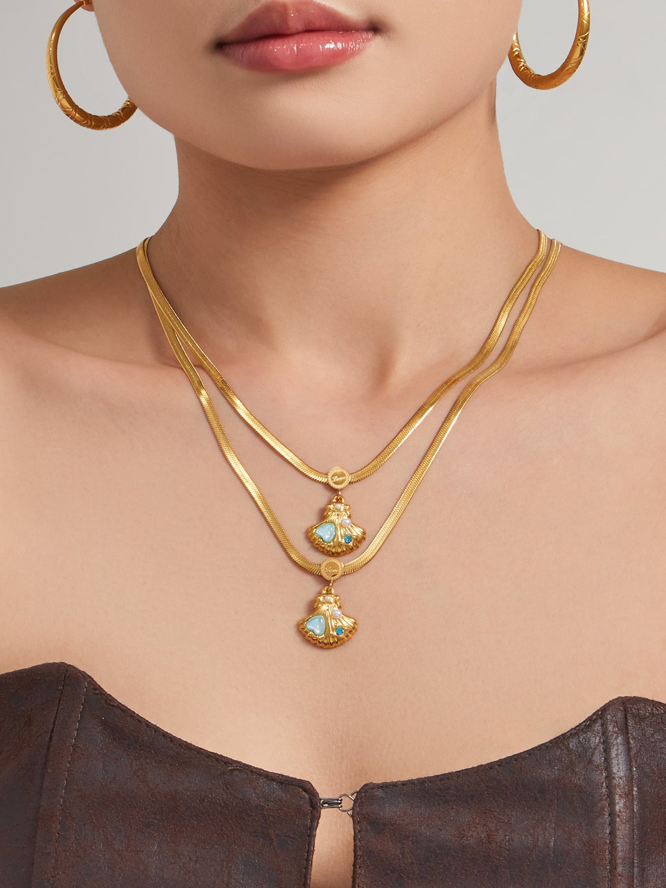 316L Stainless Steel 18K Gold PVD Shell Pearl Pendant Necklace - Coastal Shell Pearl Pendant Necklace Wholesale Stainless Steel Jewelry - Sensitive Skin Friendly - Detail 6